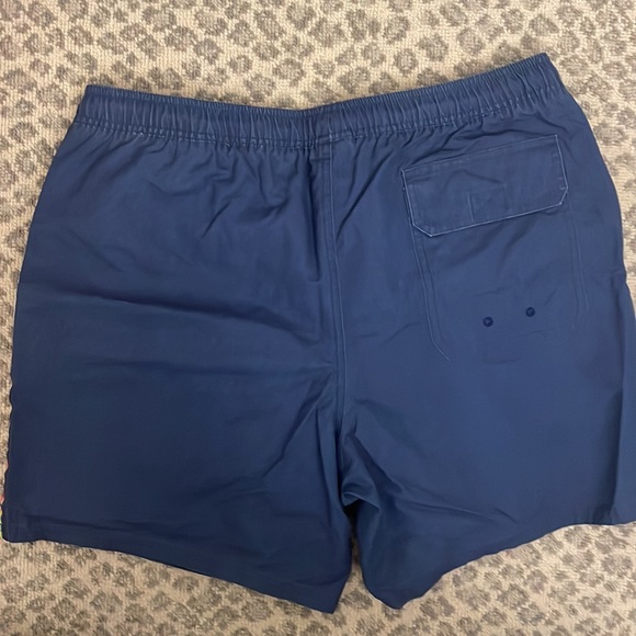 Vineyard Vines NWOT men’s swim trunks - navy - size large - Picture 2 of 4